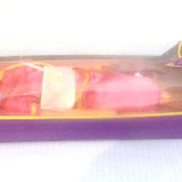 TYS1 - ROYAL DIANA BARBIE By Way Out Toys PRINCESS DIANA Barbie Doll - Picture 6 of 8